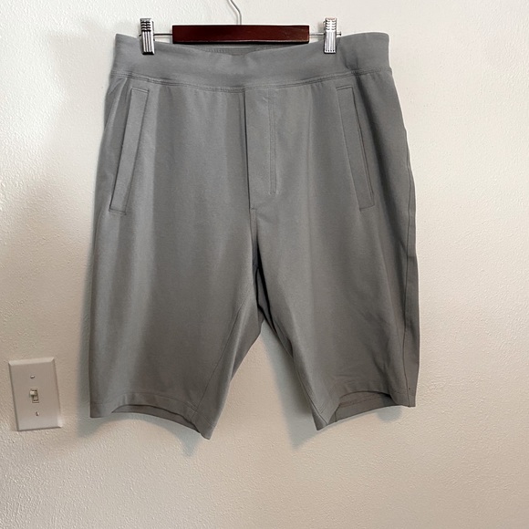 lululemon athletica Other - Men’s Lululemon shorts